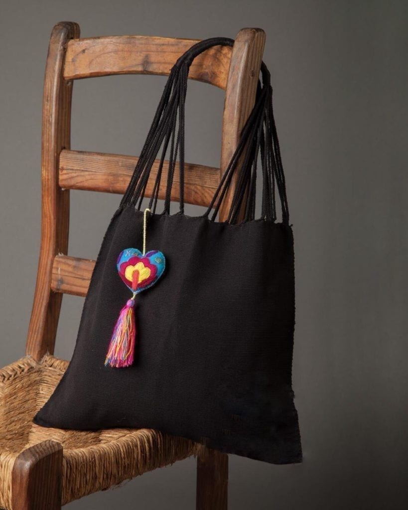 Bolso de tela y accesorio para bolso_boho bag and charm bag bundel product made in Mexico