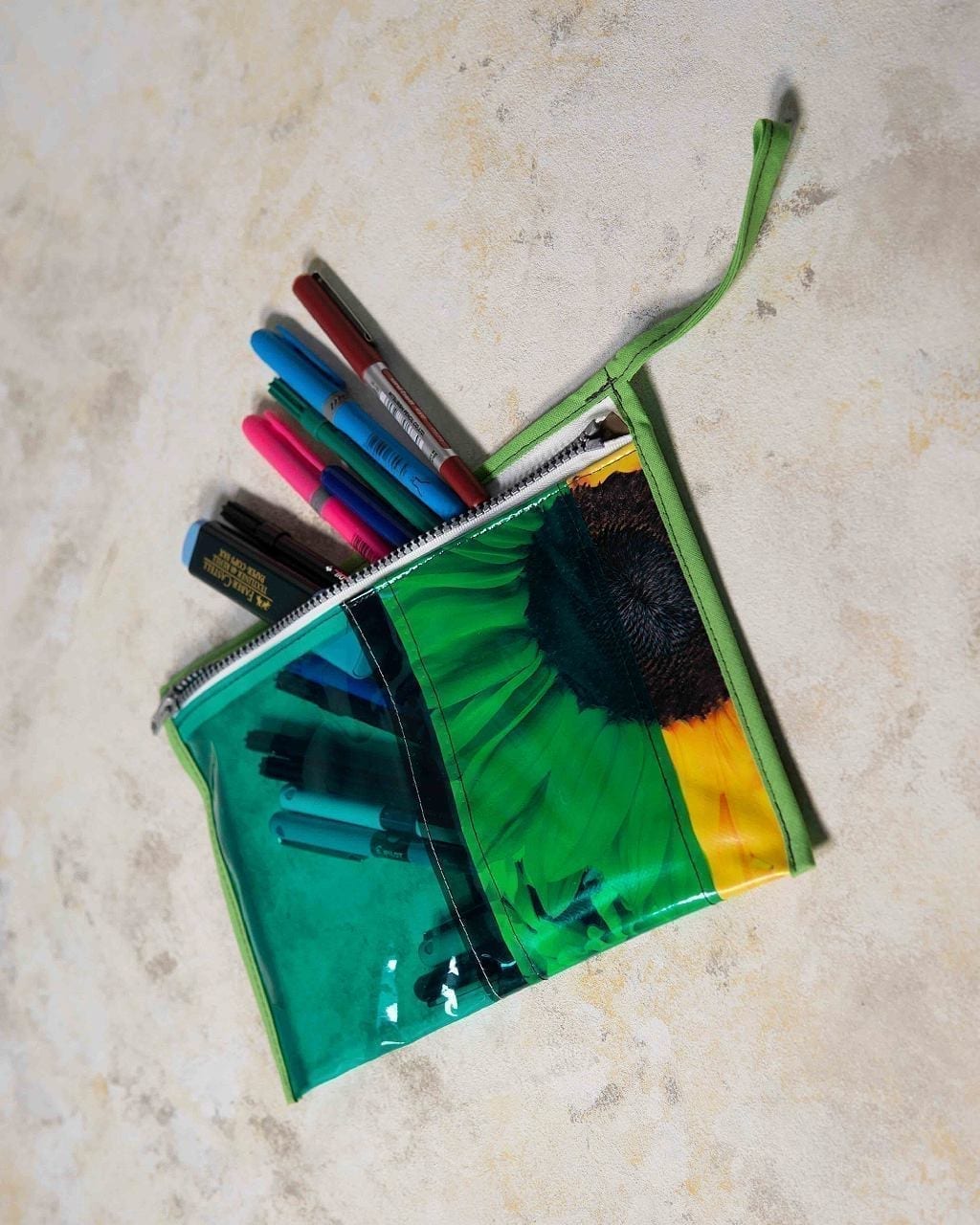 Recycled Plastic Zipper Pouch 